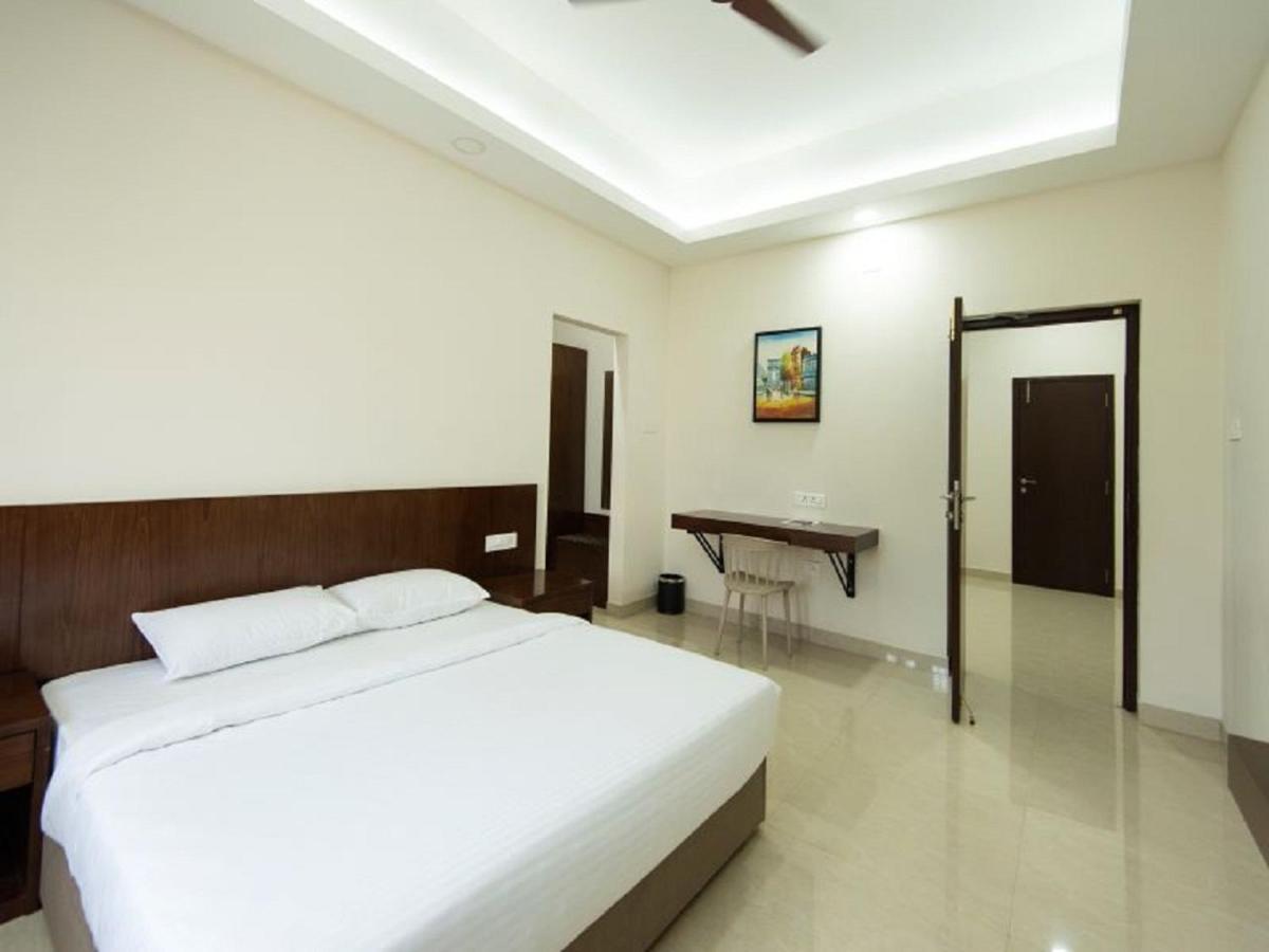 Mayfair Service Apartments Coimbatore Eksteriør bilde