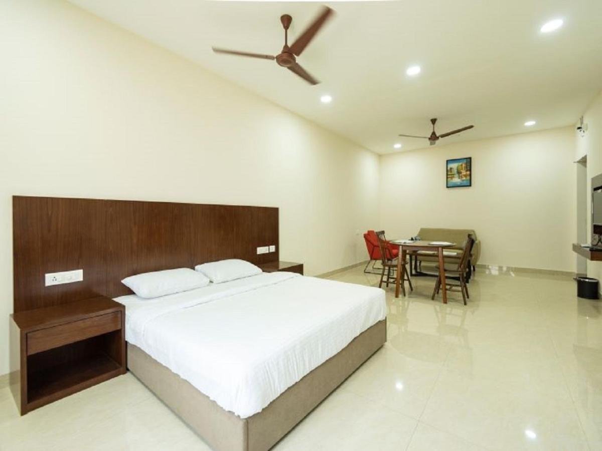 Mayfair Service Apartments Coimbatore Eksteriør bilde