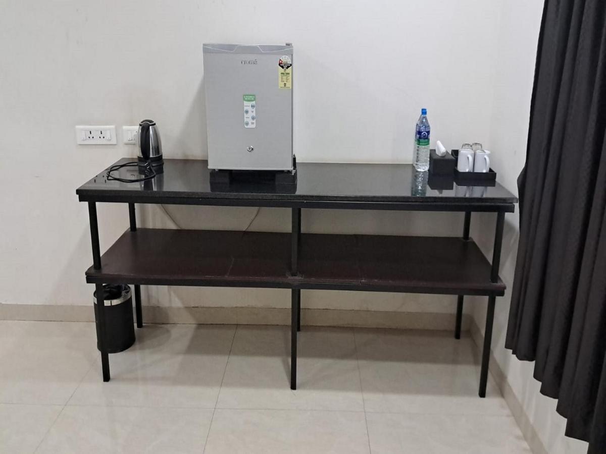 Mayfair Service Apartments Coimbatore Eksteriør bilde